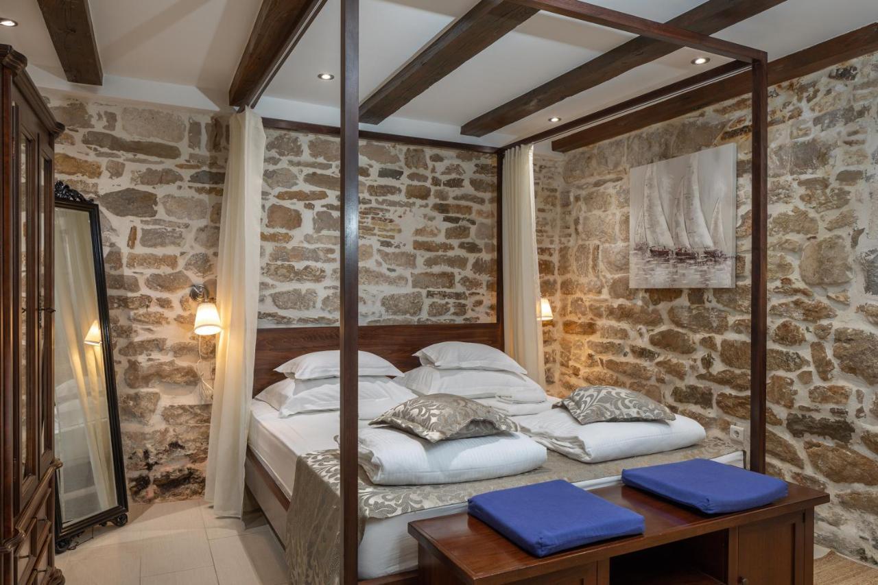 ホテル Awesome Stone House スプリト エクステリア 写真