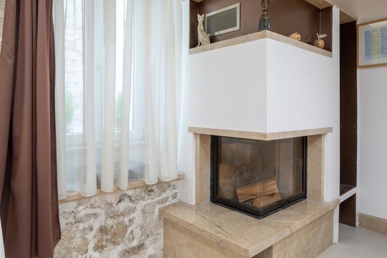 ホテル Awesome Stone House スプリト エクステリア 写真