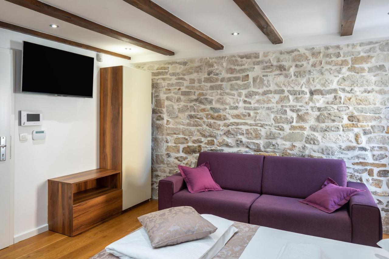 ホテル Awesome Stone House スプリト エクステリア 写真