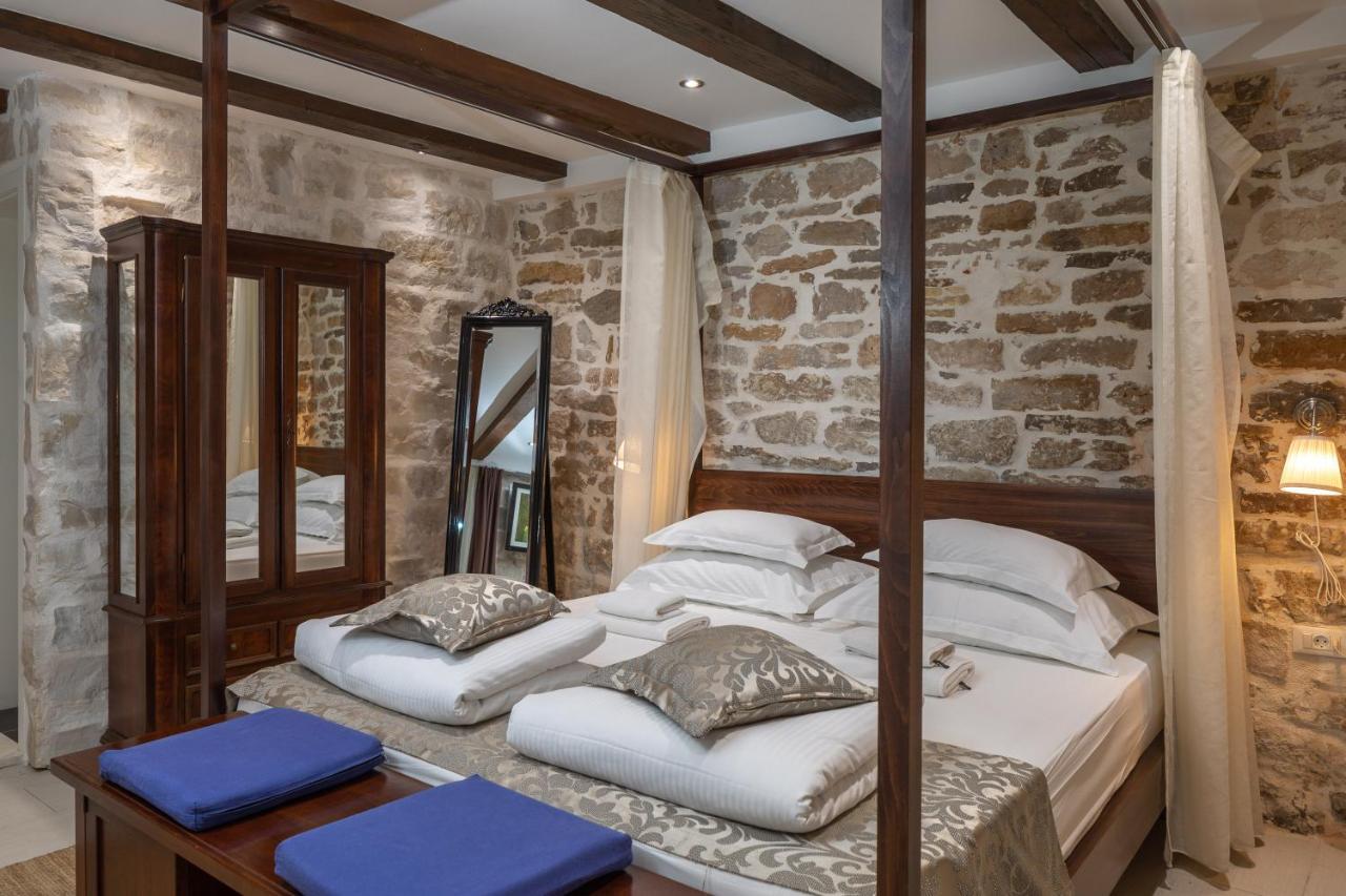 ホテル Awesome Stone House スプリト エクステリア 写真
